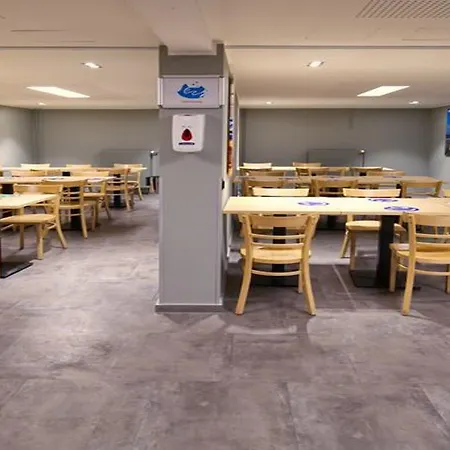 A&o Hackerbruecke *