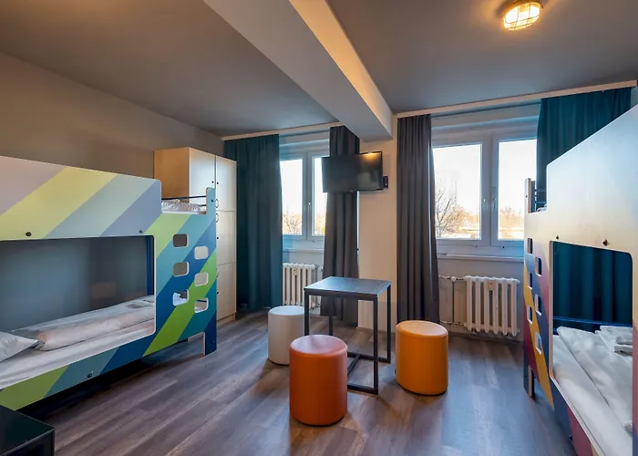 A&o Hackerbrücke 2*