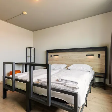 A&o Hackerbruecke 2*