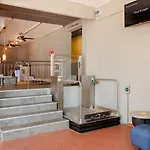 A&o Hackerbruecke 2*